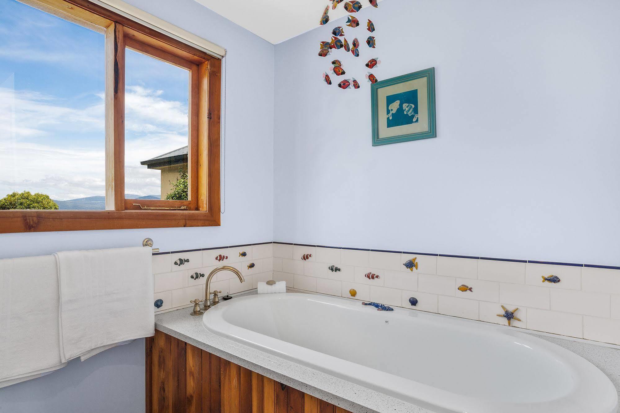 Brightwater Bed And Breakfast Tinderbox Ngoại thất bức ảnh